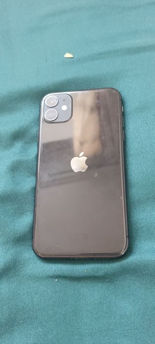 Продам рабочий Айфон 11