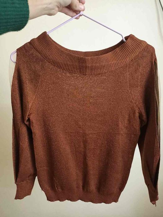 Кофточка цвета шоколад размер С/М