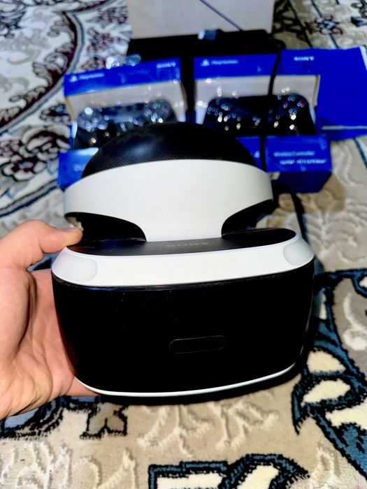 PS4 Slim 512 gb + Ps VR + 2 gamepad