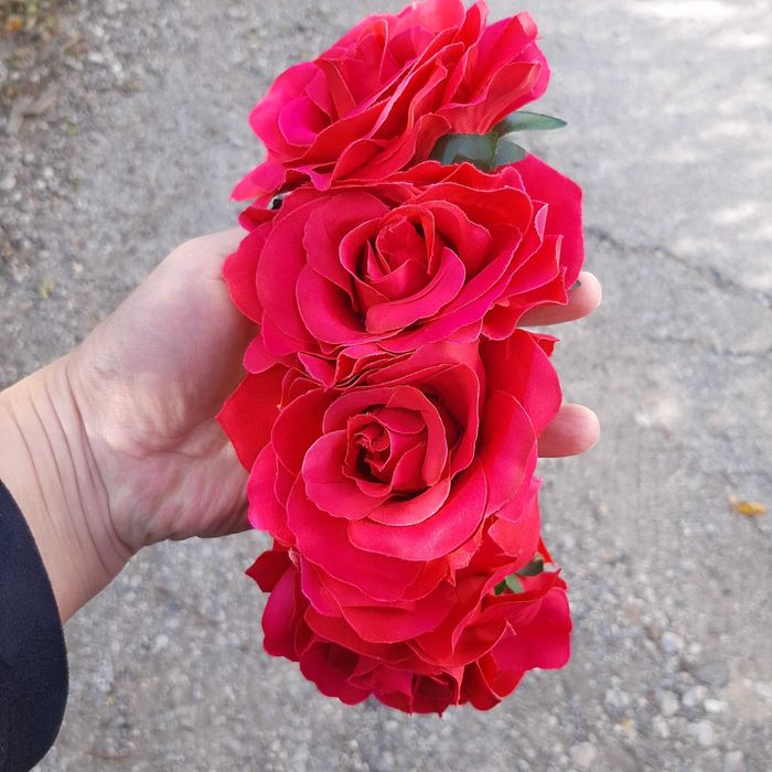 Диадема с  изкуствени цветя венче за глава с ластик