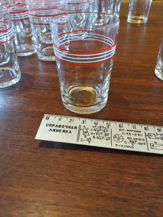 Стеклянные стаканчики