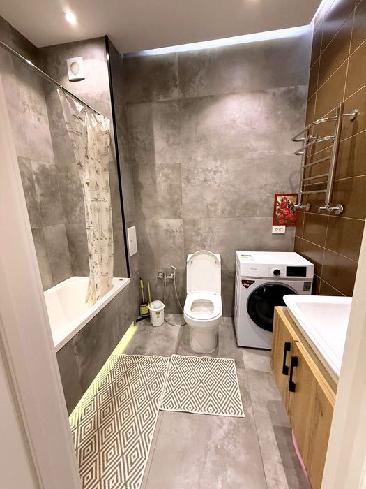 Своя 3-х комнатная