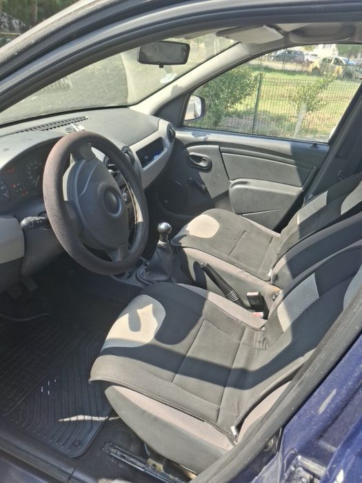 Se vide dacia logan
