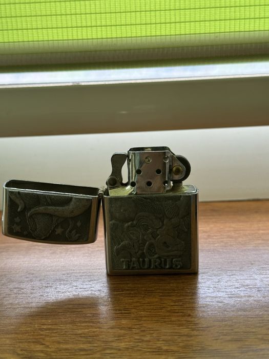 bricheta zippo zodiac