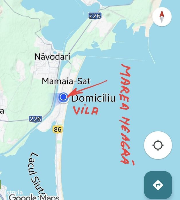 Vilă-Pensiune pe malul Marii Negre .cu 11 camere, 11 băi,curte 500mp.