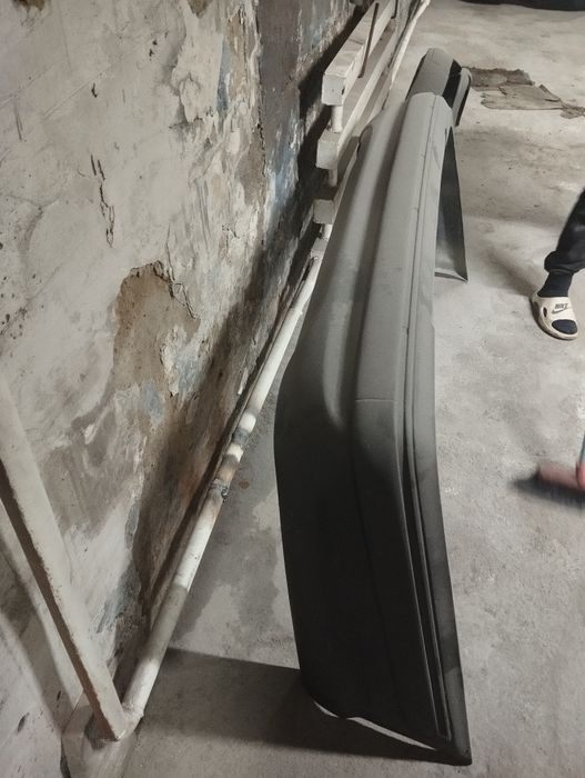 Продам бампера на мерс w210