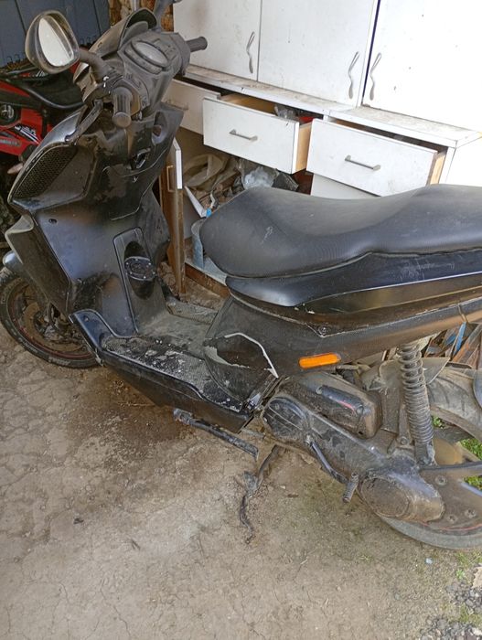 Scuter Piaggio an 2006