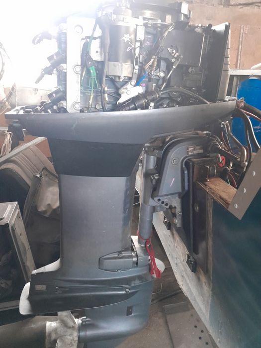 Продам лодочный мотор ямаха 40