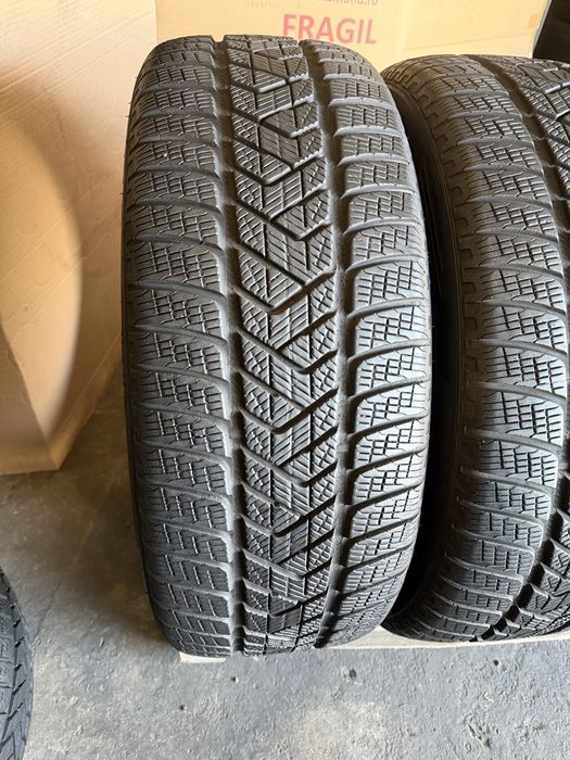 4 anvelope iarna 235/55/19 Pirelli DOT 2023!