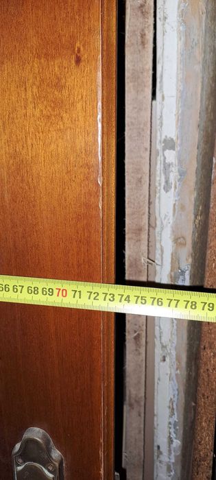 vand usi din lemn fara toc model Italia