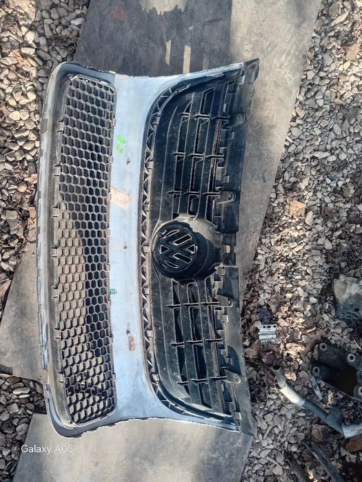Grila radiator touareg 7L 2006/2007/2008/2009/2010