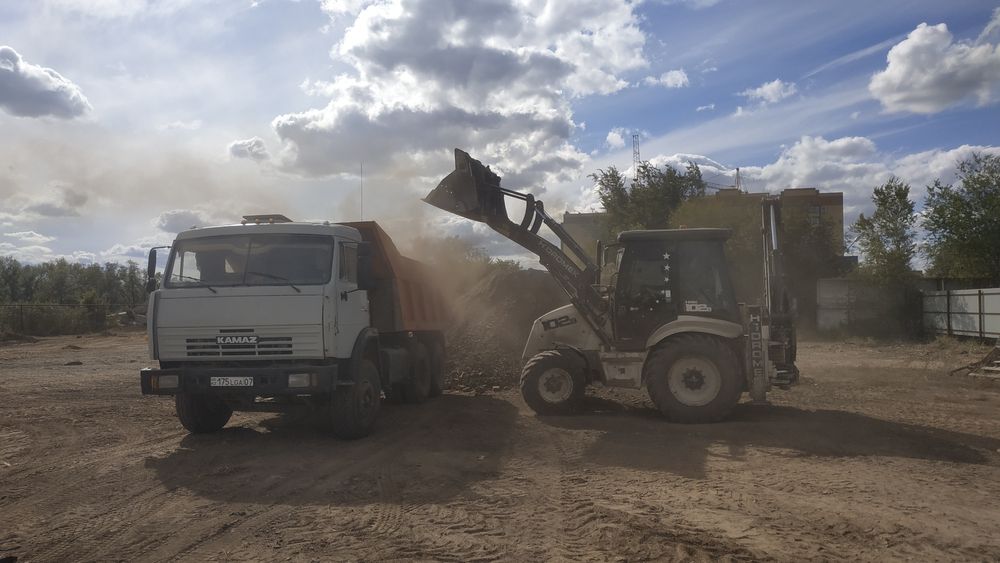 Экскаватор-погрузчик Опытные операторы.Приемлимые цены