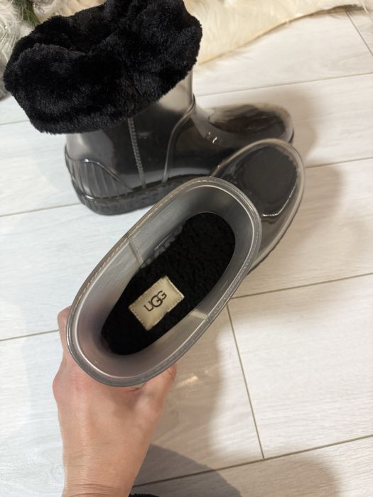 Оригинални гумени боти с чорапи на UGG