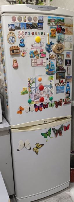 Продам холодильник