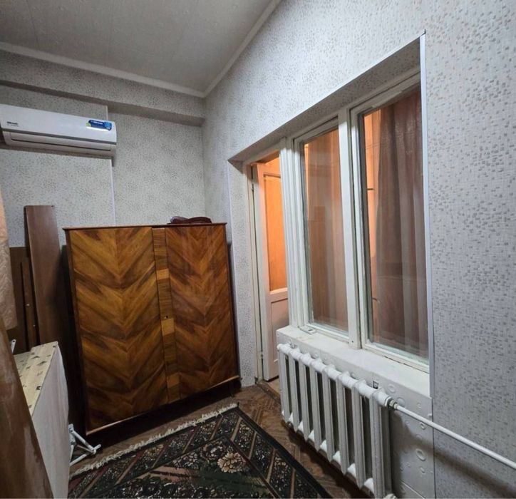 Чиланзар 1 квартал Высокопотолочка Срочно Продается квартира 2/3/4