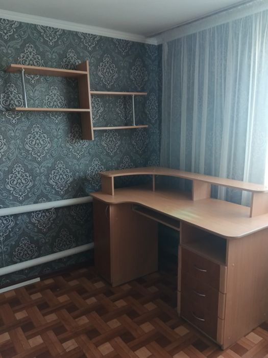 Стол компьютерный + полка