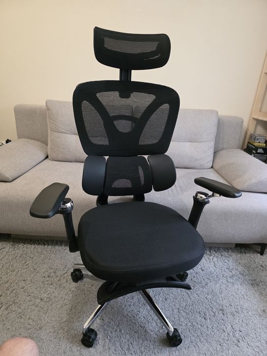Scaun ergonomic în stare ca nou