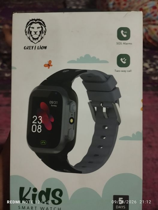 Smart soat sotiladi yangi ishlatilmagan