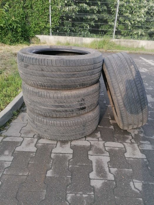 Продавам 4 бр. летни гуми Michelin Primacy 4