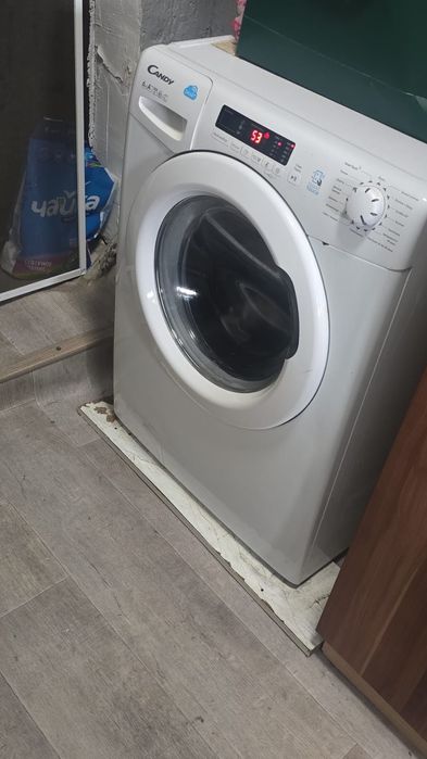 Продам стиралку автомат