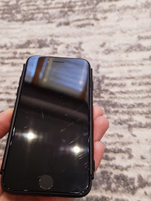 iPhone 7 black 128GB