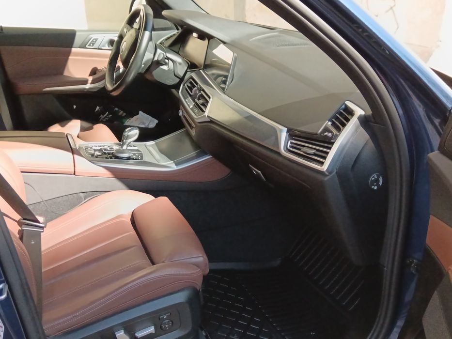 Vând BMW X 5 45e plug-in hybrid