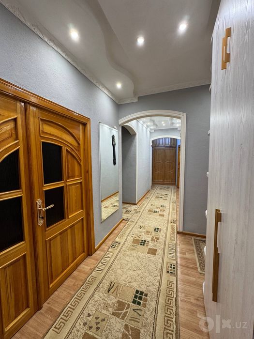Срочно продаю 5 ком квартира
