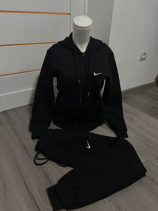Trening damă Nike!