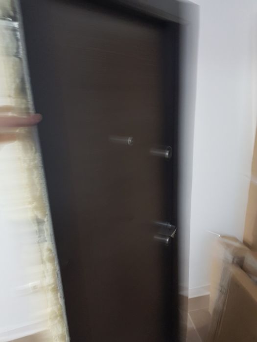 Ușa metalică de apartament