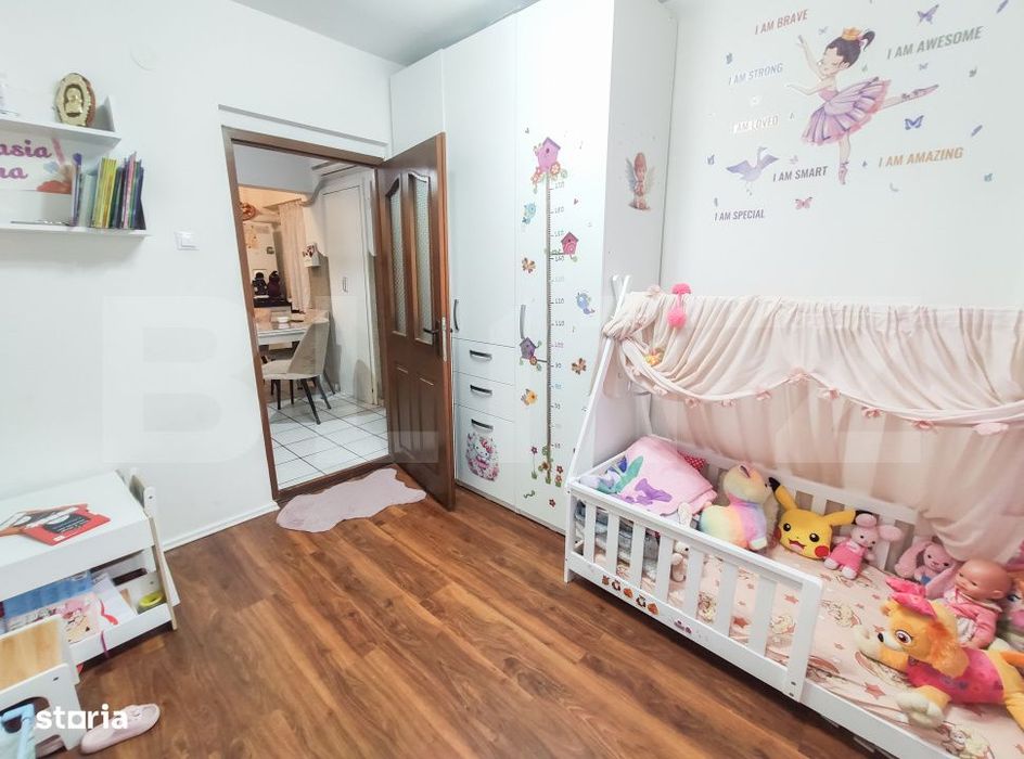 Apartament 4 camere, 80 mp, zona Micro 16