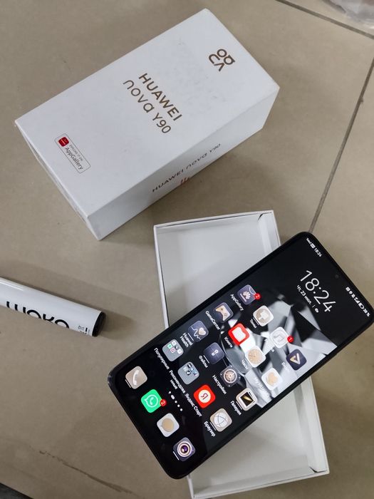Huawei Nova Y90 почти новый