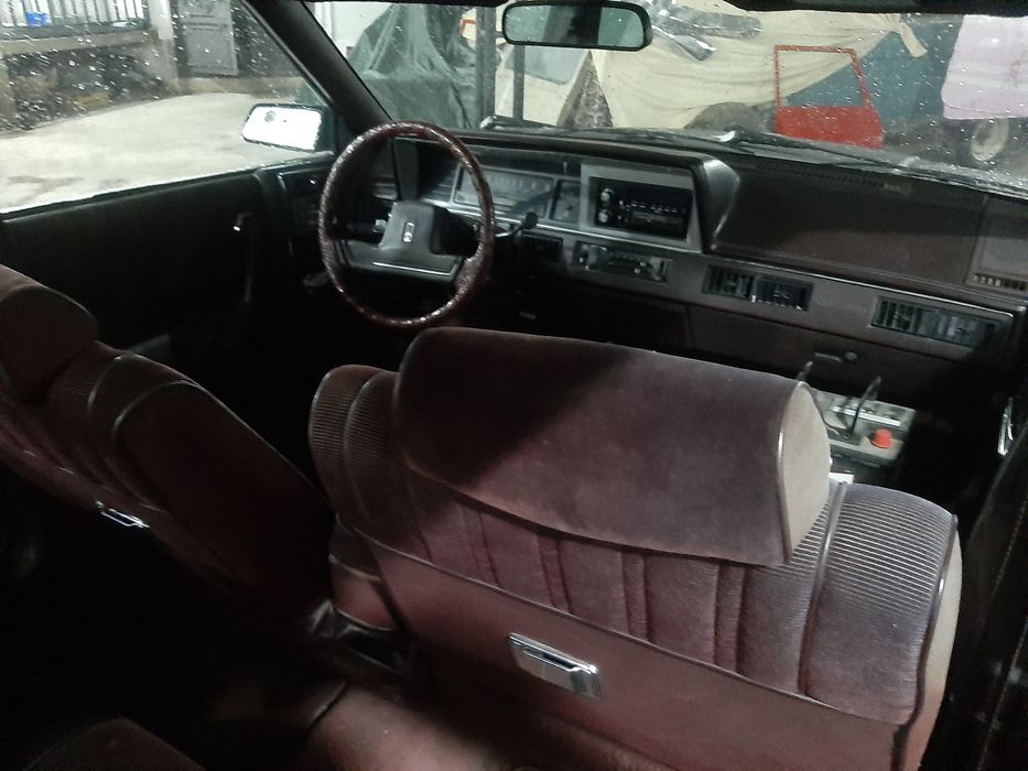 Американский автомобил.