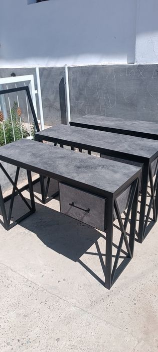 Parta stol shkaf kamot loft uslubida