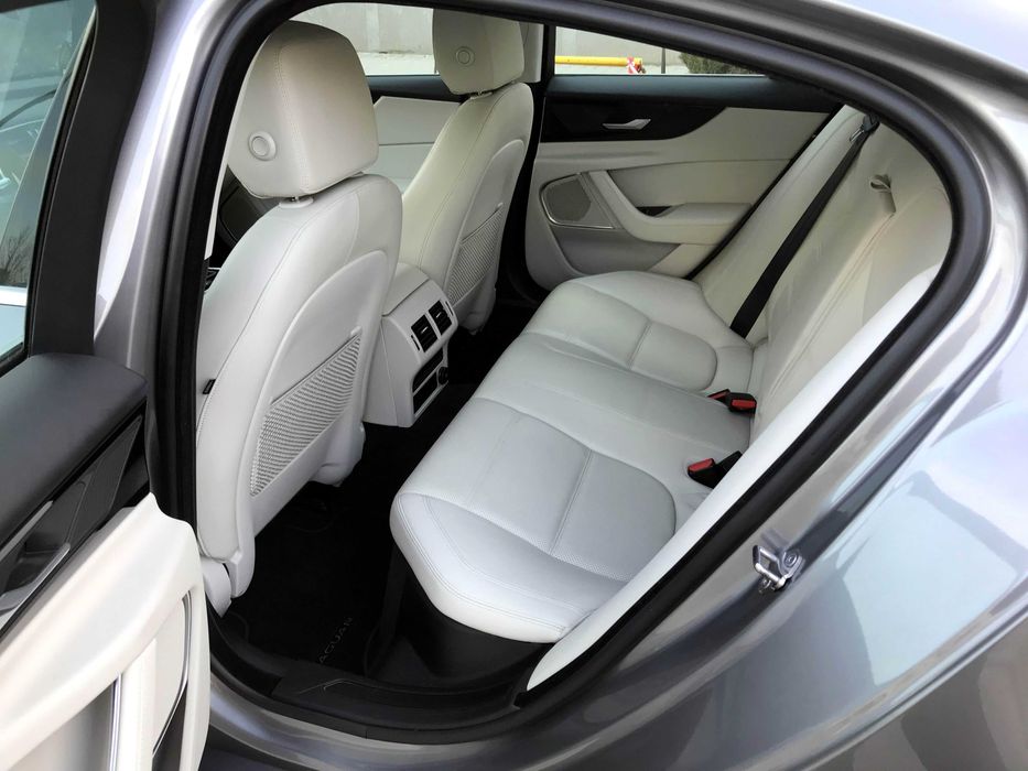 Jaguar XE=Facelift= 2.0d Automat 2020