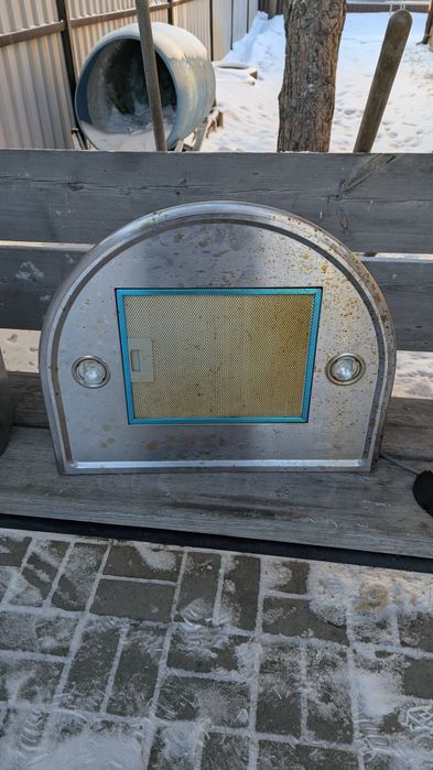 Кухонная Вытяжка б/у