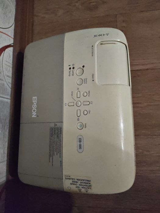 Продам проектор epson