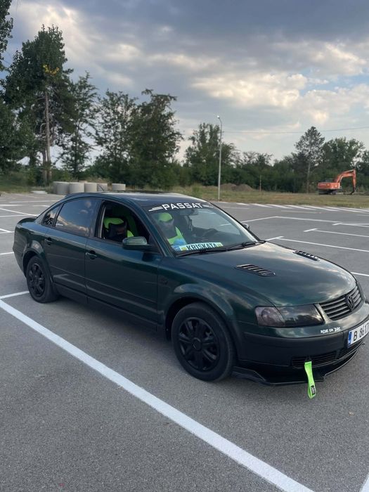 Продавам Passat b5