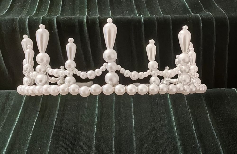 Vând coronita / diadema / tiara de de mireasa cu perle