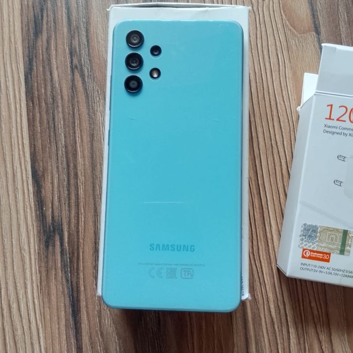 В продаже шикарный самсунг а32!!!
