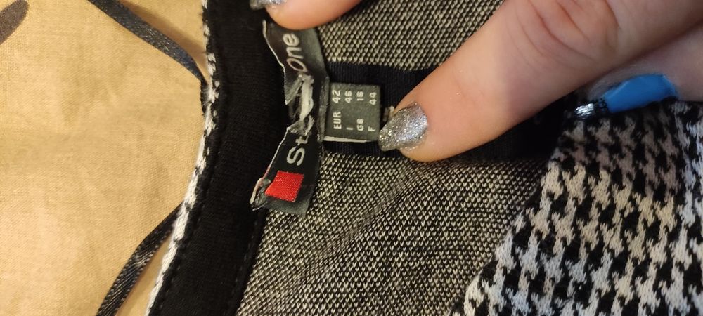 Рокля от 2 части