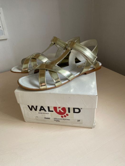 Босоножки Walkid 37р.