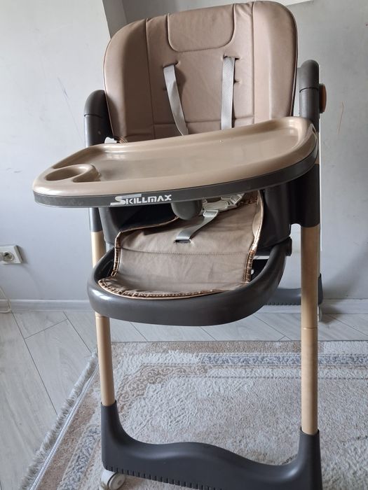 Продам стульчик для кормления