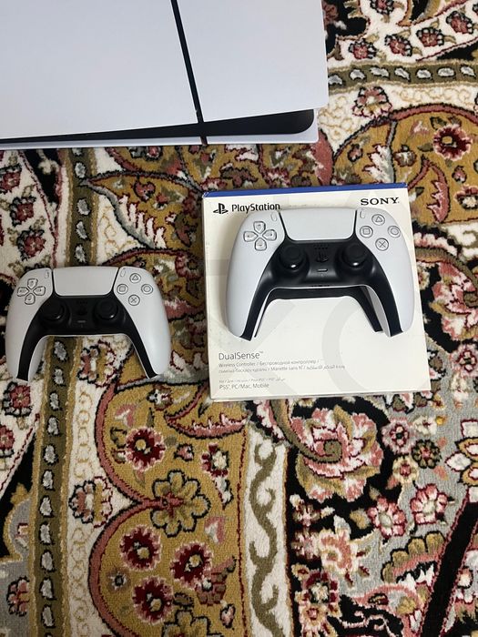 Playstation 5 в идеальном состоянии (интересует обмен на пк)