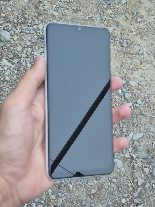 Galaxy a12 .64gb