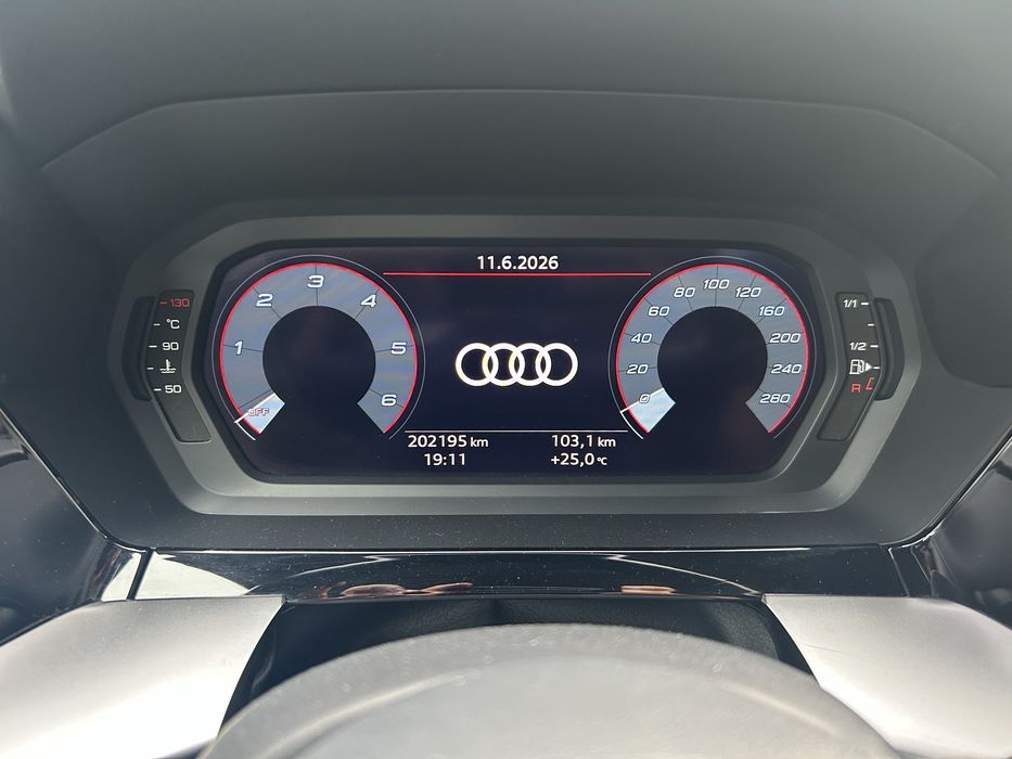 Audi A3 - 2021 -2L tdi tva deductibil