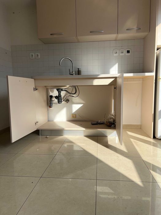 Кухня и оборудване