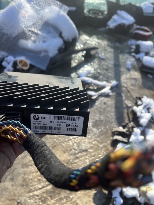 Усилвател хи фи бмв/bmw e90 e91 e60 e61 hi fi бмв е90 е91 е60