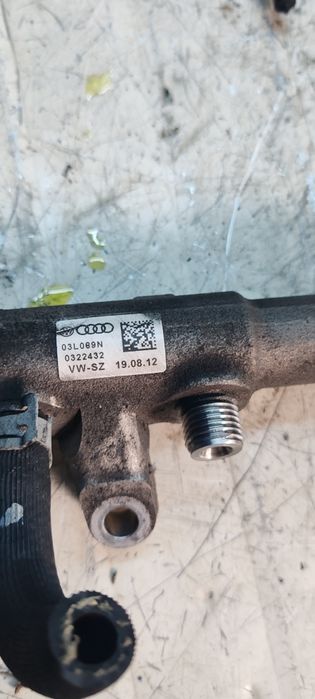 Rampa injectoare Seat Alhambra vw Sharan 7n 2.0tdi CFF 200lei