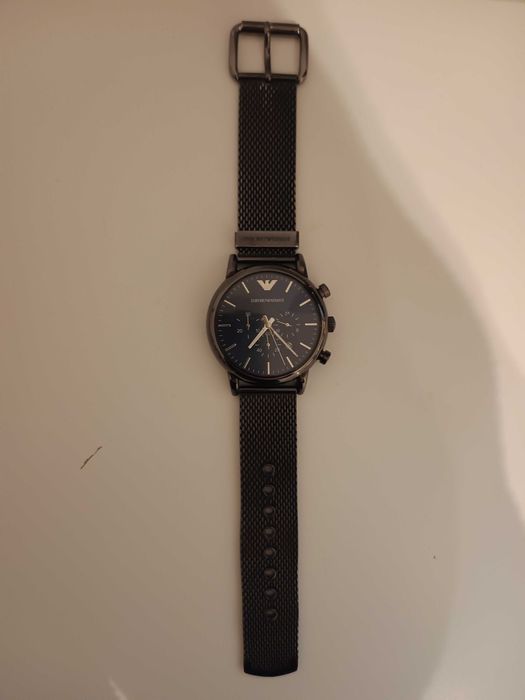 Vând urgent ceas bărbătesc Emporio Armani