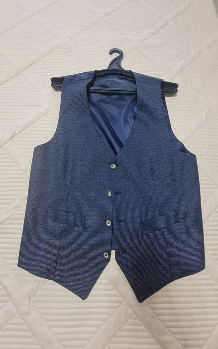 Продам мужской костюм